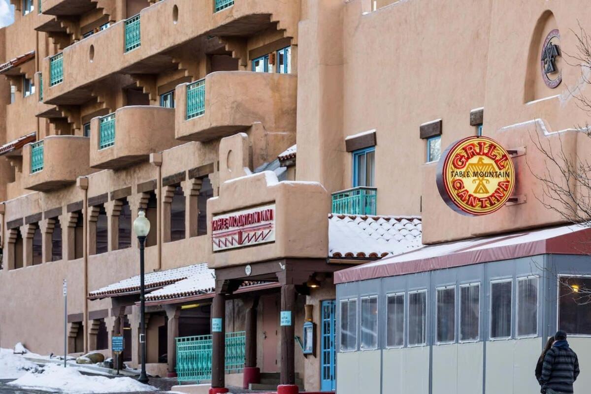 Avenue Hotel Downtown Golden Gold Miners Suite Ngoại thất bức ảnh